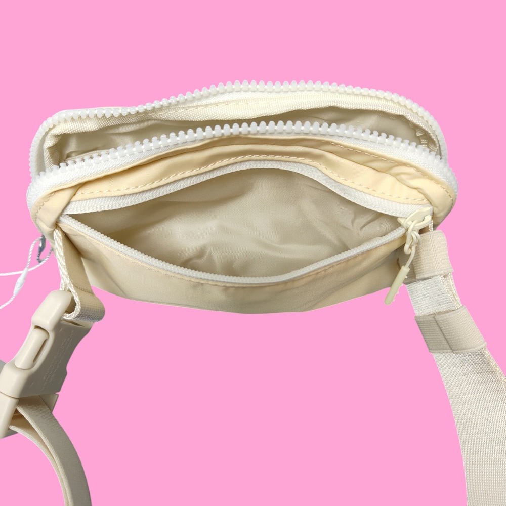 Lululemon Athletica Beige Crossbody Bag - Picture 7 of 9